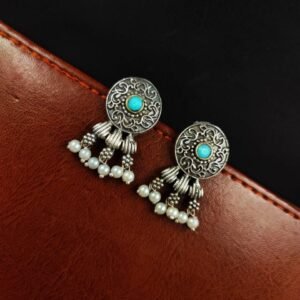 Silver Look Like Replica Stud Earrings – Best Choice For Daily-wear