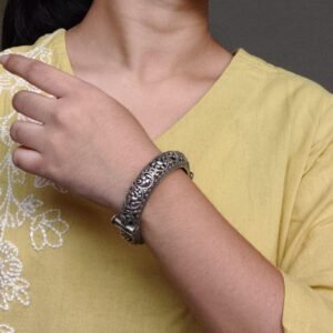 Beautiful Floral Art Kada | Openable Oxidized Silver Replica Fashionable Bangle