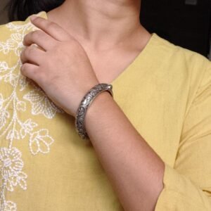 Oxidized Openable Floral Art Bangle | Silver Replica Ethnic Perfect Jewelry for Women