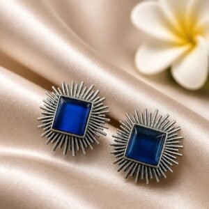 Monalisa Stone Stud Earring Elegant Minimal Design for Beautiful Style