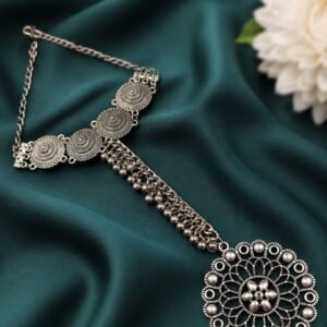 Silver Mang Tika Traditional Design for Beautiful Bridal Wear