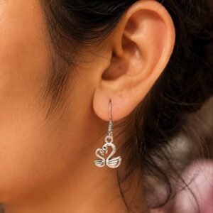 Unique Duck Hook Earring Elegant Jewelry for Everyday & Party Wear
