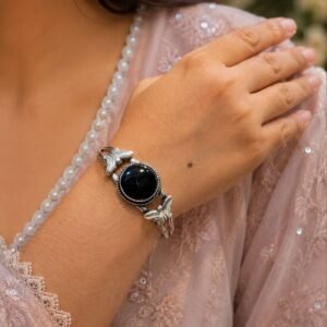 Adjustable Butterfly Bangle – Stunning Elegant Jewelry for Stylish Party Look